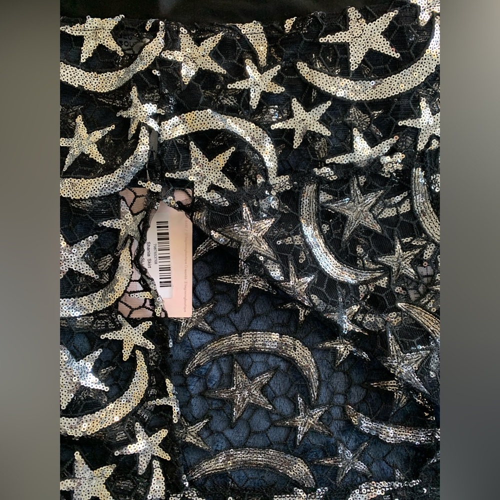 *NWT Beginning Boutique Shania Black and Silver Star Skirt SIZE L - Picture 7 of 9
